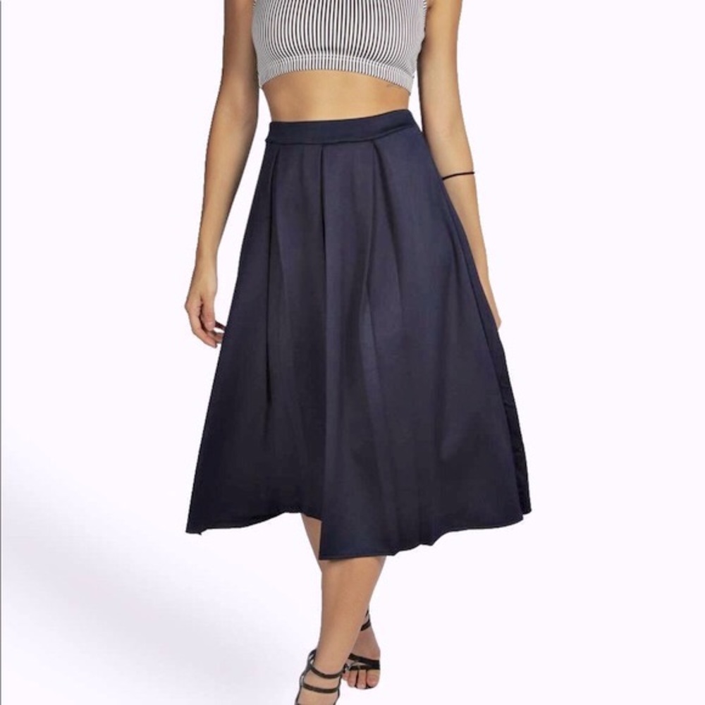 Boohoo Basic Box Pleat Midi Skirt